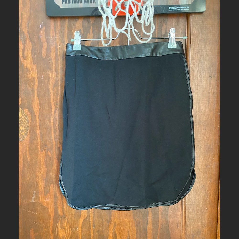 Loft - Faux Leather Trim Pencil Skirt  Size - 2 Petite